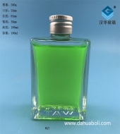 100ml小口长方形玻璃小酒瓶